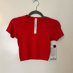 *SOLD* Lululemon Swiftly Tech Cropped Short Sleeve 2.0 / Lululemon Red / Size 4